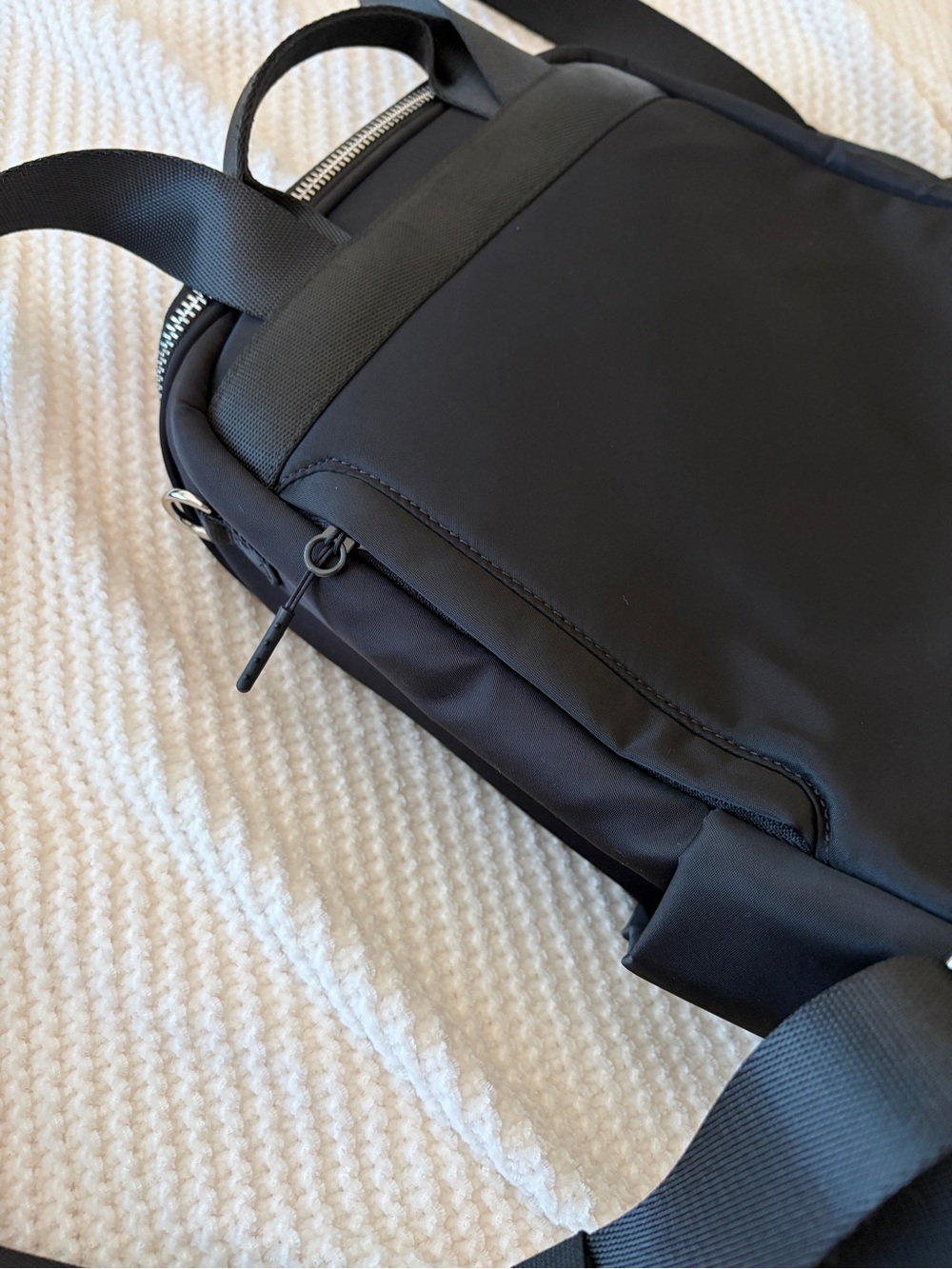 Lululemon City Essentials Small Backpack 10L - Picture 5 of 6